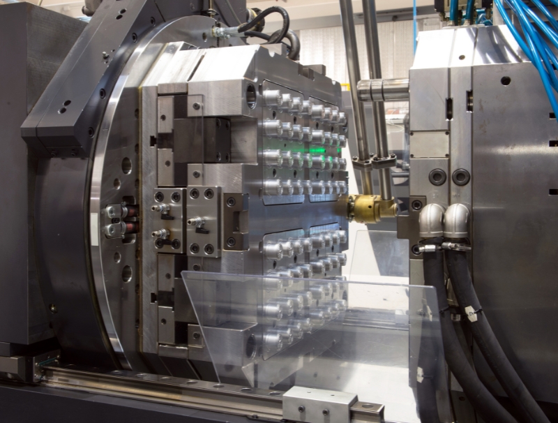 plastic injection molding service